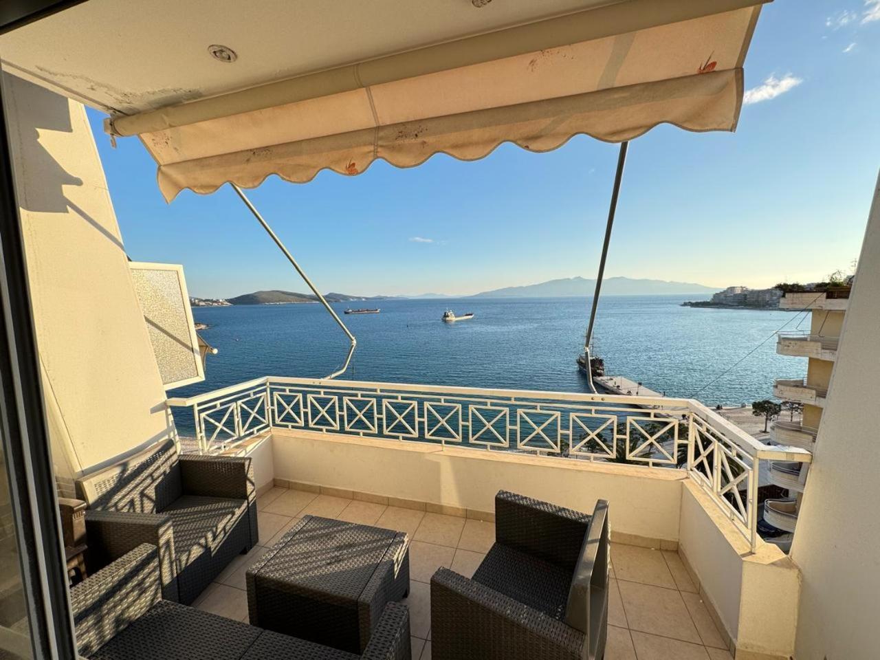 Beachfront 2 Bedrooms Sarandë
