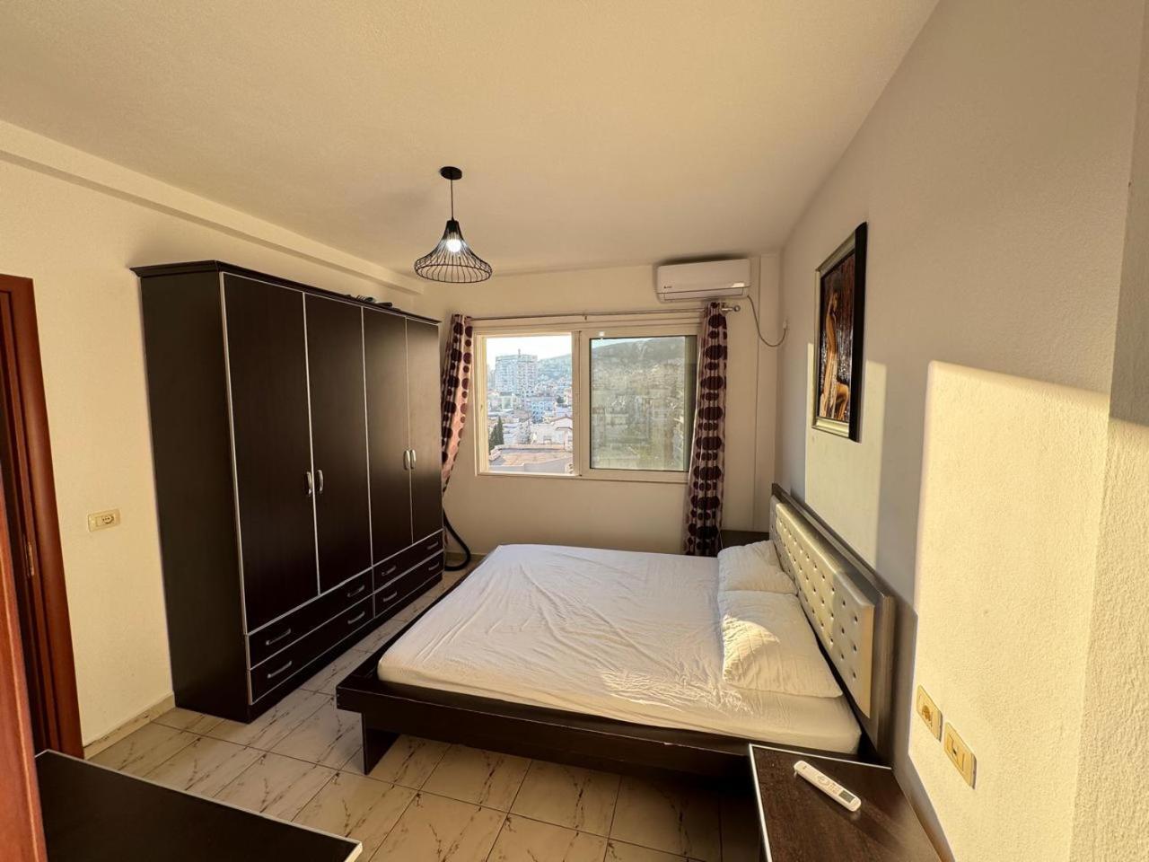Apartment Beachfront 2 Bedrooms *