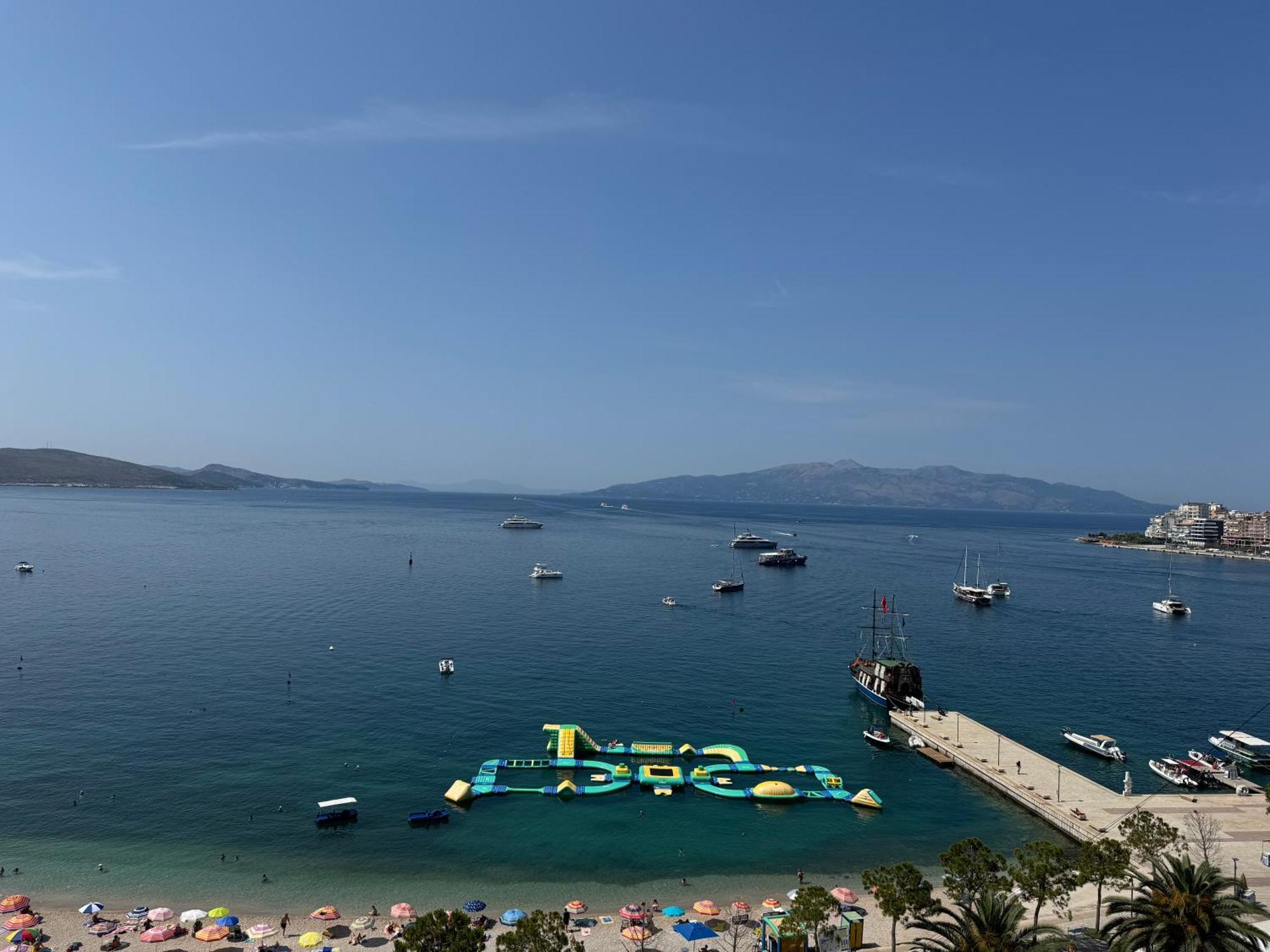 Beachfront 2 Bedrooms Sarandë